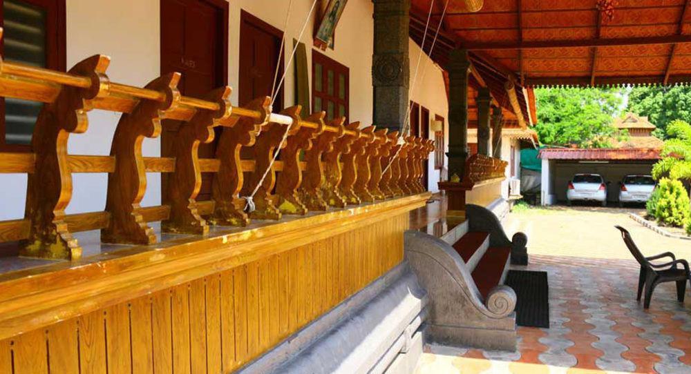 Baywatch Beach Resort Alappuzha Ngoại thất bức ảnh