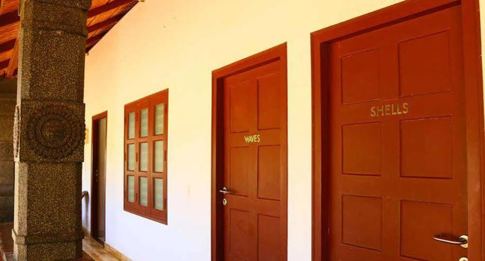 Baywatch Beach Resort Alappuzha Ngoại thất bức ảnh